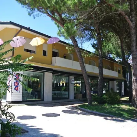 Διαμέρισμα Near The In Lignano *